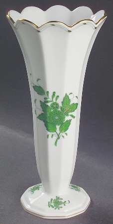 Chinese Bouquet Green (AV) 8" Scalloped Vase