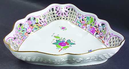 Chinese Bouquet Multicolor (AF) Triangular Open Weave Basket
