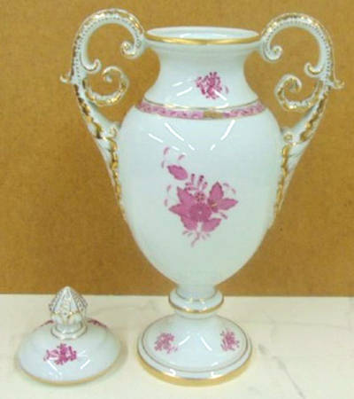 Chinese Bouquet Raspberry (AP) 14" Footed Covered Vase