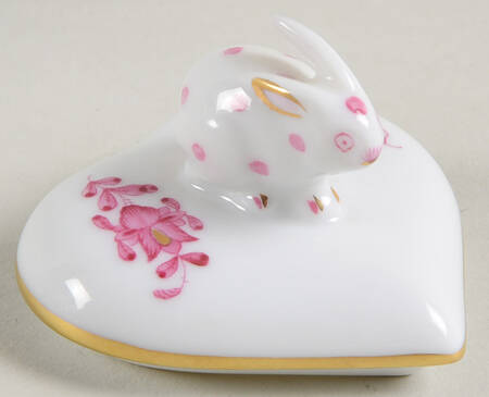 Chinese Bouquet Raspberry (AP) Small Heart Box, Lid Only