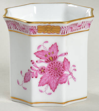 Chinese Bouquet Raspberry (AP) Cigarette Holder