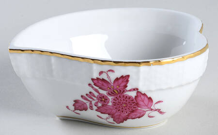 Chinese Bouquet Raspberry (AP) 3" Heart Shape Bon Bon No Lid
