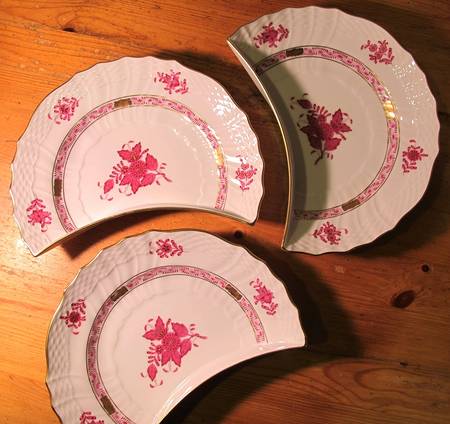 Chinese Bouquet Raspberry (AP) Crescent Salad Plate