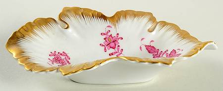 Chinese Bouquet Raspberry (AP) Small Leaf Dish