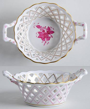 Chinese Bouquet Raspberry (AP) Medium Open Weave Basket