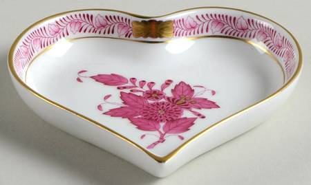 Chinese Bouquet Raspberry (AP) Heart Shaped Tray