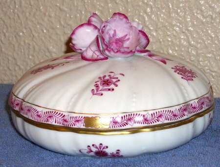 Chinese Bouquet Raspberry (AP) 6" Candy Box with Lid