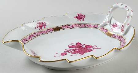 Chinese Bouquet Raspberry (AP) 9" Leaf Dish