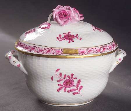 Chinese Bouquet Raspberry (AP) 4" Oval Bon Bon & Lid