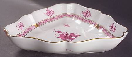 Chinese Bouquet Raspberry (AP) 10" Triangular Vegetable Bowl