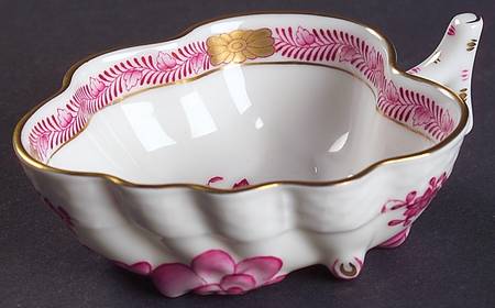 Chinese Bouquet Raspberry (AP) Nappy