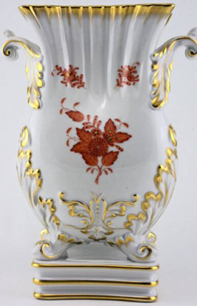 Chinese Bouquet Rust (AOG) 10" Footed Vase