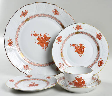Chinese Bouquet Rust (AOG) 40  Piece Estate Set
