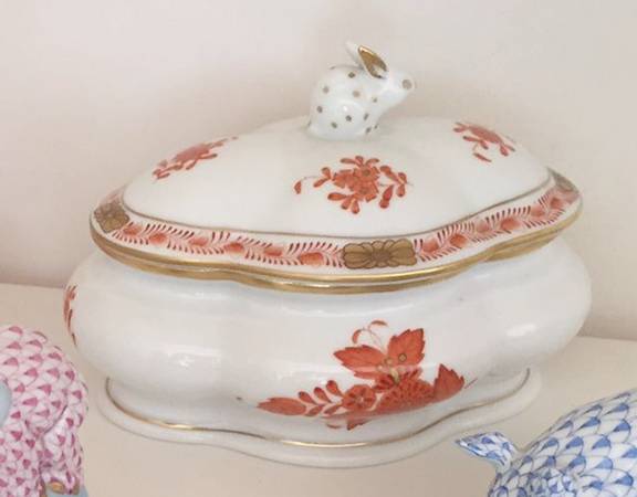 Chinese Bouquet Rust (AOG) Oblong Bon Bon & Lid