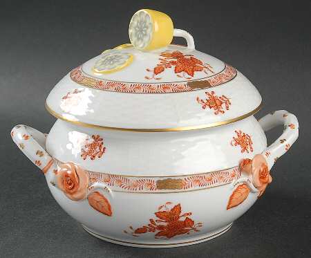Chinese Bouquet Rust (AOG) Bean Pot & Lid