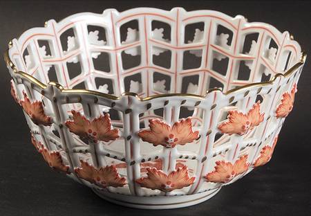 Chinese Bouquet Rust (AOG) 6" Round Open Weave Basket