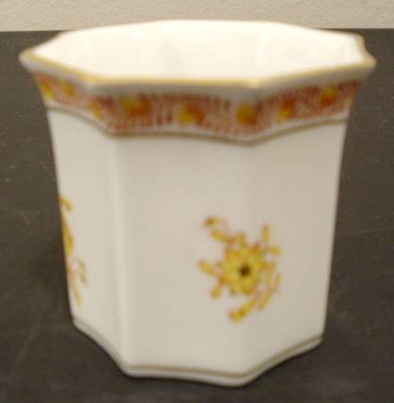 Chinese Bouquet Yellow (AJ) Cigarette Holder