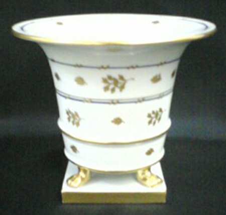 Coronation (Bat) 5" Claw Footed Urn Vase