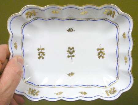 Coronation (Bat) Oblong Nut Dish
