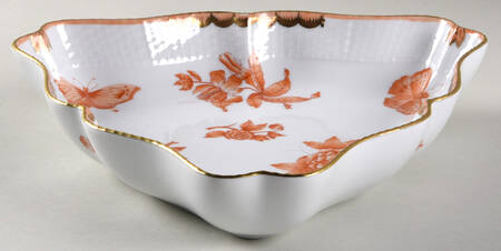 Fortuna (Vboh) 10" Triangular Vegetable Bowl