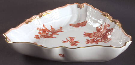 Fortuna (Vboh) 10" Triangular Vegetable Bowl