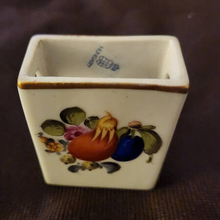 Fruits & Flowers (BFR) Match Box Holder