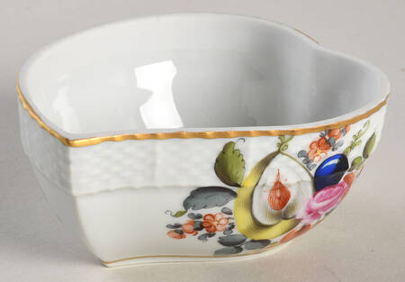 Fruits & Flowers (BFR) 4" Heart Shape Bon Bon No Lid