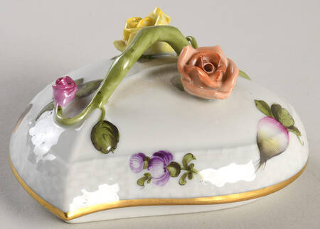 Fruits & Flowers (BFR) Lid for 4" Heart Shape Bon Bon