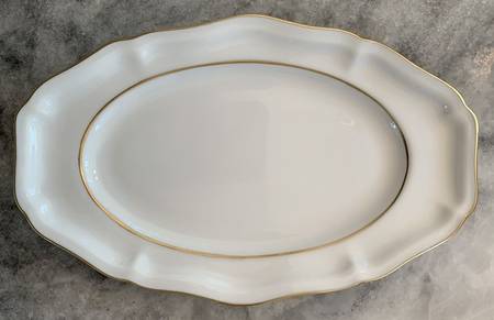 Golden Edge Newer (HDE) Tray for Mini Tureen