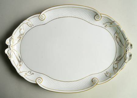 Golden Edge Newer (HDE) 15" Oval Tray