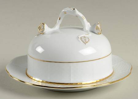 Golden Edge Newer (HDE) Round Covered Butter