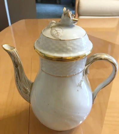Golden Edge Older (HD) Coffee Pot & Lid