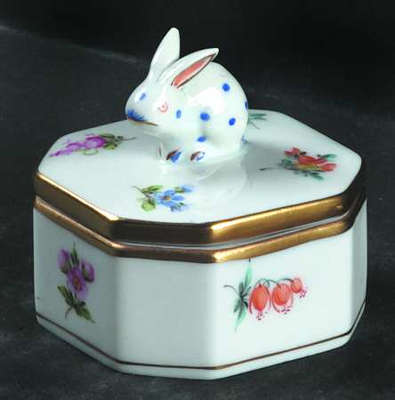 Kimberly (MF) Small Bunny Trinket Box with Lid