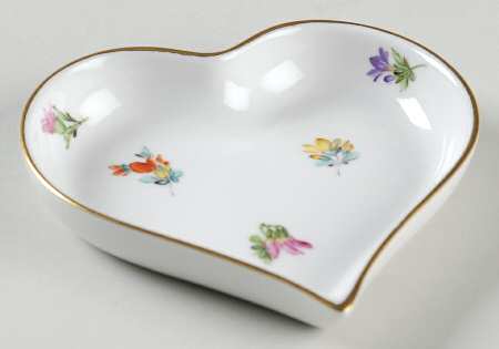 Kimberly (MF) 4" Heart Shaped Tray