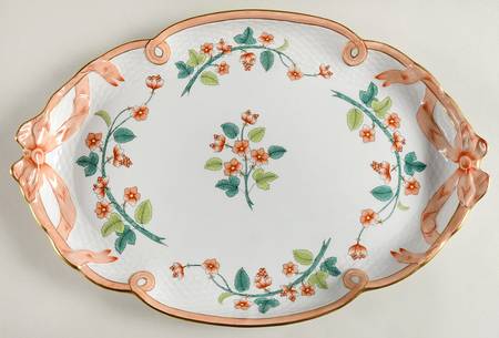 Livia (WBOS) 15" Oval Tray