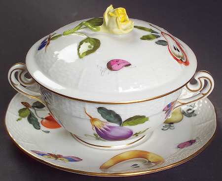 Market Garden (FR) Cream Soup Bowl & Saucer Set with Lid