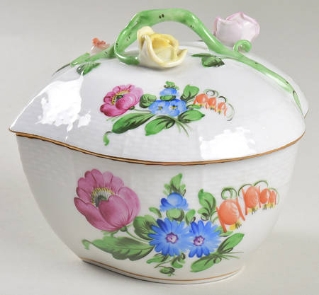 Printemps (BT) 5" Heart Shape Bon Bon & Lid