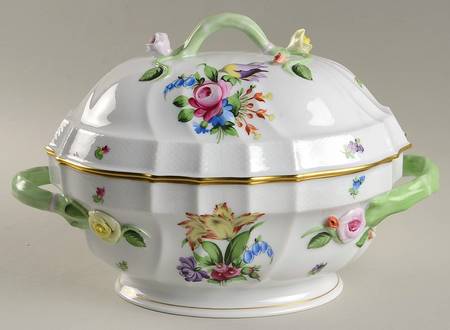 Printemps (BT) Oval Tureen & Lid
