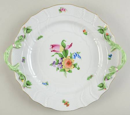 Printemps (BT) 12" Handled Chop Plate (Round Platter)
