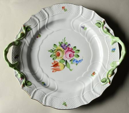 Printemps (BT) 12" Handled Chop Plate (Round Platter)