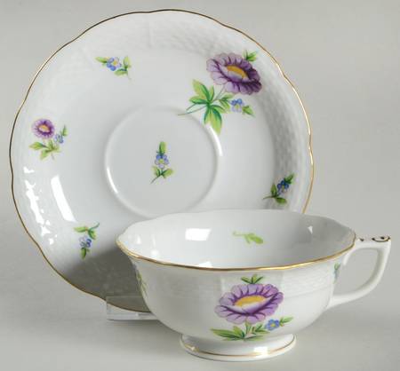 Purple Aster (Ts) Footed Cup & Saucer Set