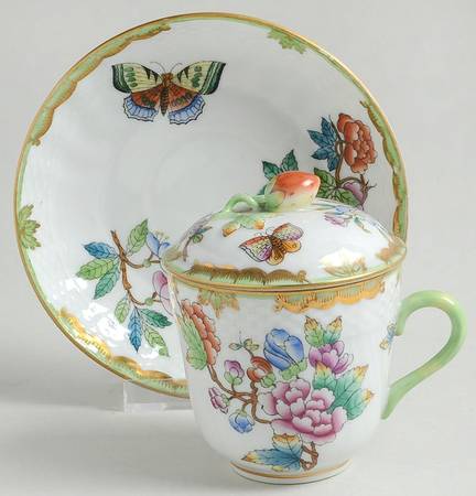 Queen Victoria (Green Border) Flat Demitasse Cup & Saucer Set with Lid