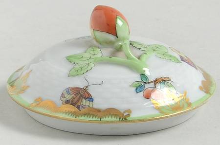 Queen Victoria (Green Border) Lid for Flat Demitasse Cup