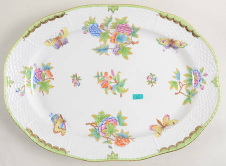Queen Victoria (Green Border) 14" Oval Serving Platter