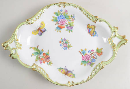 Queen Victoria (Green Border) 14" Rococco Dish