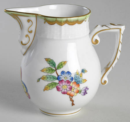 Queen Victoria (Green Border) Mini Creamer