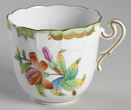 Queen Victoria (Green Border) Chocolate Cup