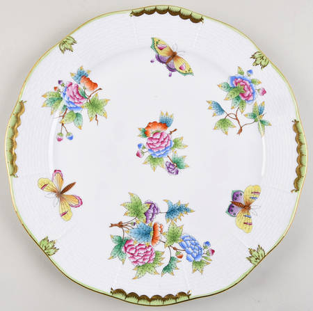 Queen Victoria (Green Border) Cake Plate