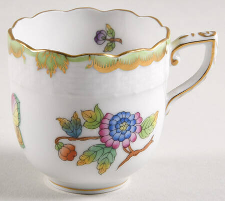 Queen Victoria (Green Border) Flat Demitasse Cup