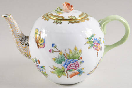 Queen Victoria (Green Border) Individual Teapot & Lid